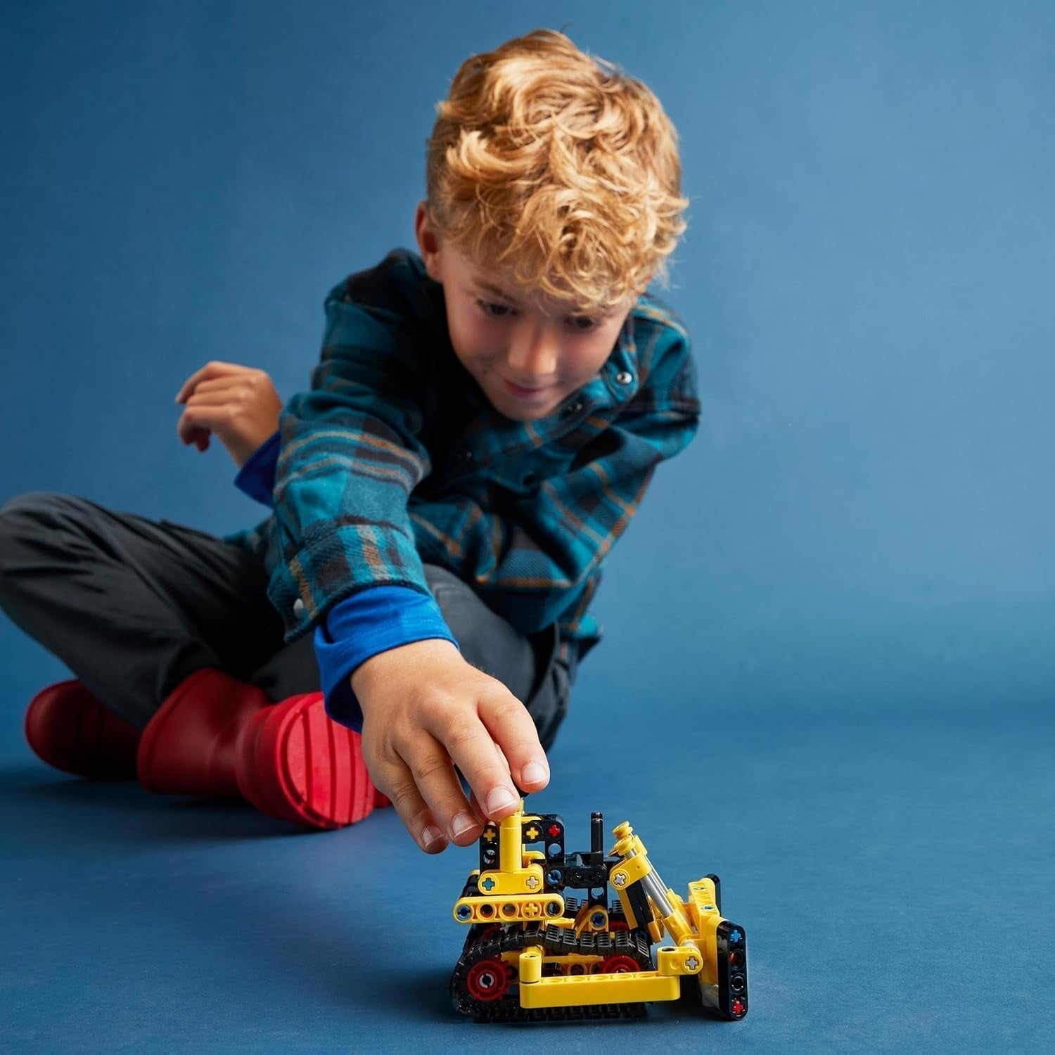 LEGO Technic Ciężki spychacz Zabawkowy spychacz Dodaj do placu budowy Zabawka konstrukcyjna dla dzieci Prezent techniczny dla chłopców i dziewcząt w wieku 7 lat 42163 Zestawy konstrukcyjne Besuche den LEGO-Store
