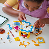 LEGO® Disney Sukienka Księżniczki Kopciuszka, zabawka dla chłopców i dziewcząt od 9 lat - zawiera wieszak na sukienkę, minilaleczkę Kopciuszka i figurkę myszy - Zestaw kreatywny 43266 Zestawy do budowania Beuche den LEGO-Store