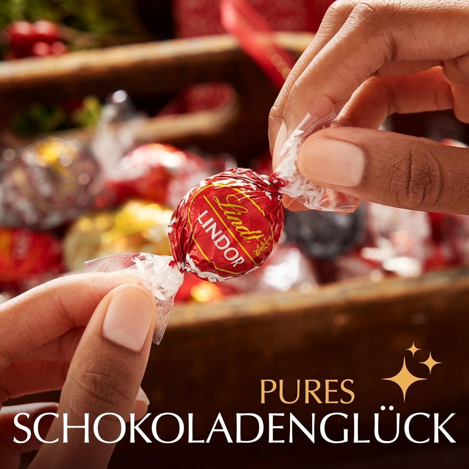 Klasyczny asortyment kulek czekoladowych Lindt LINDOR | ok. 80 kulek czekolady (mleczna, biała, gorzka 60%, orzechowa) | Opakowanie zbiorcze, 1 kg