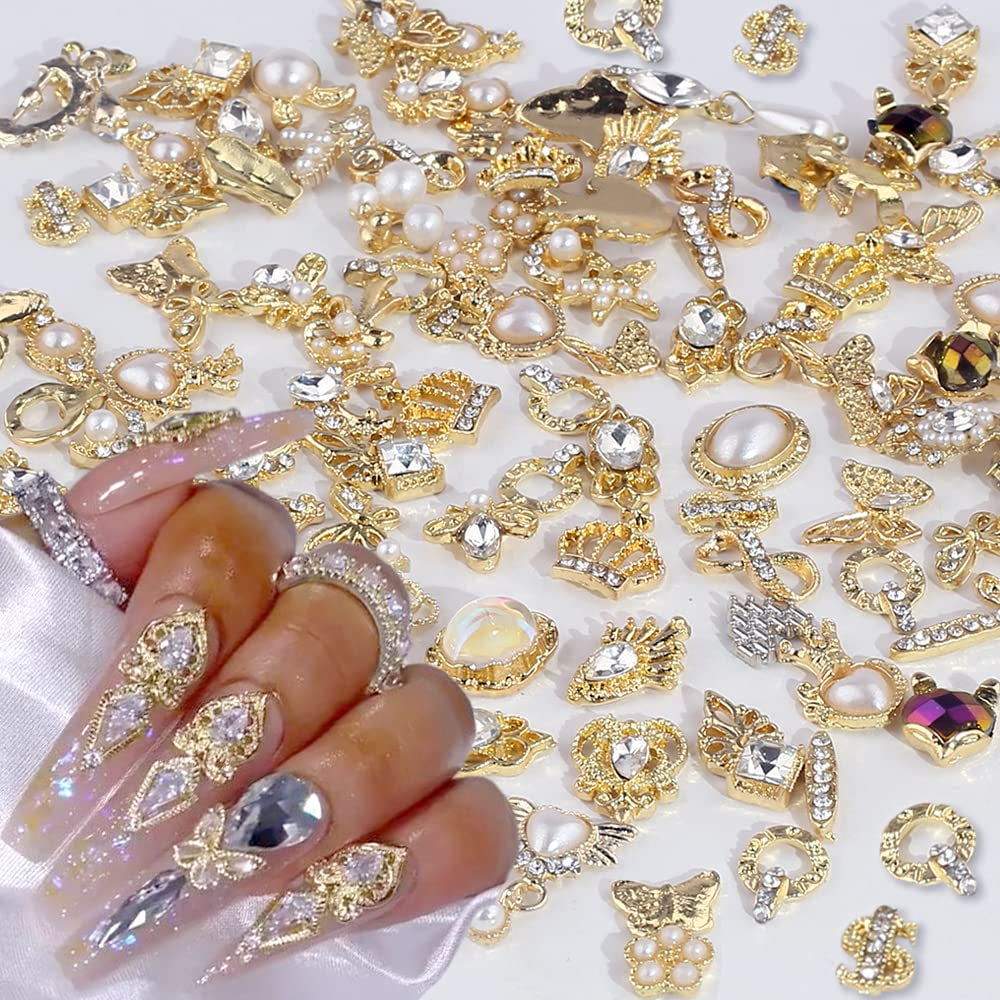 50 szt. złotych zawieszek do paznokci, mieszane style Glitzersteine ​​​​Nägel Perle Legierung Nagel Steine ​​Blume Schmetterling Strasssteine ​​Nägel Herz Stern Nagel Charms DIY Nail Art Zubehör Frauen Nägel Deko