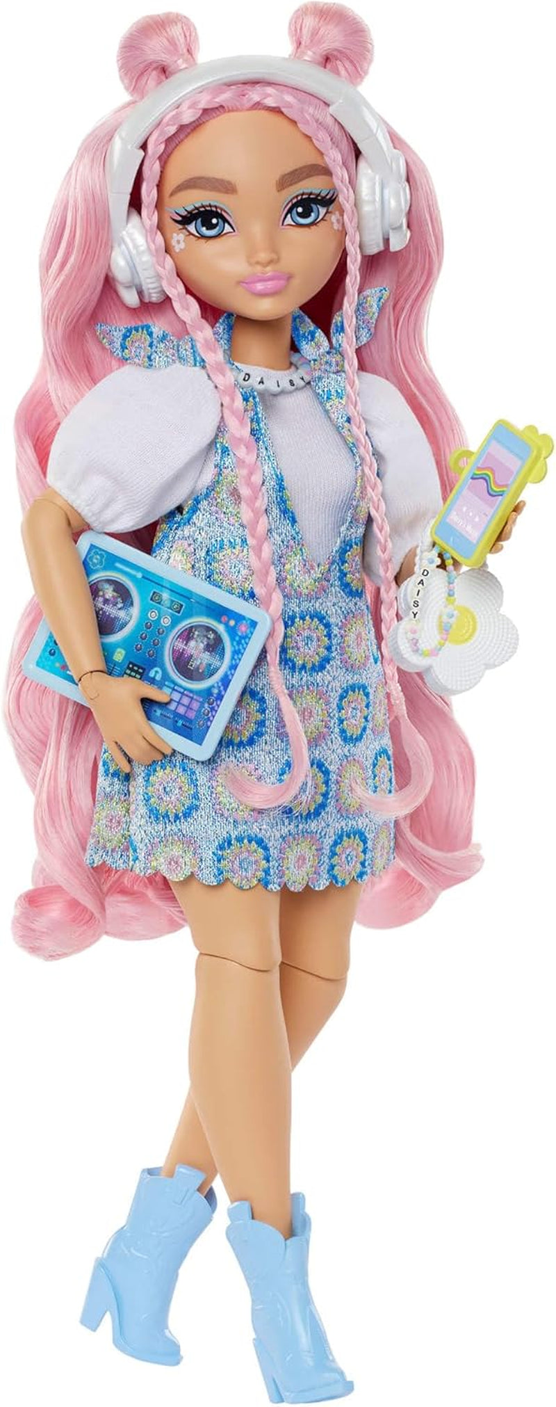 Lalka Barbie Dream Besties i akcesoria, ruchoma lalka Teresa Fashion z brązowymi włosami i spinkami do włosów, 10 elementów z motywem gry wideo, lalki HYC23 Naty Shop Dj i muzyka