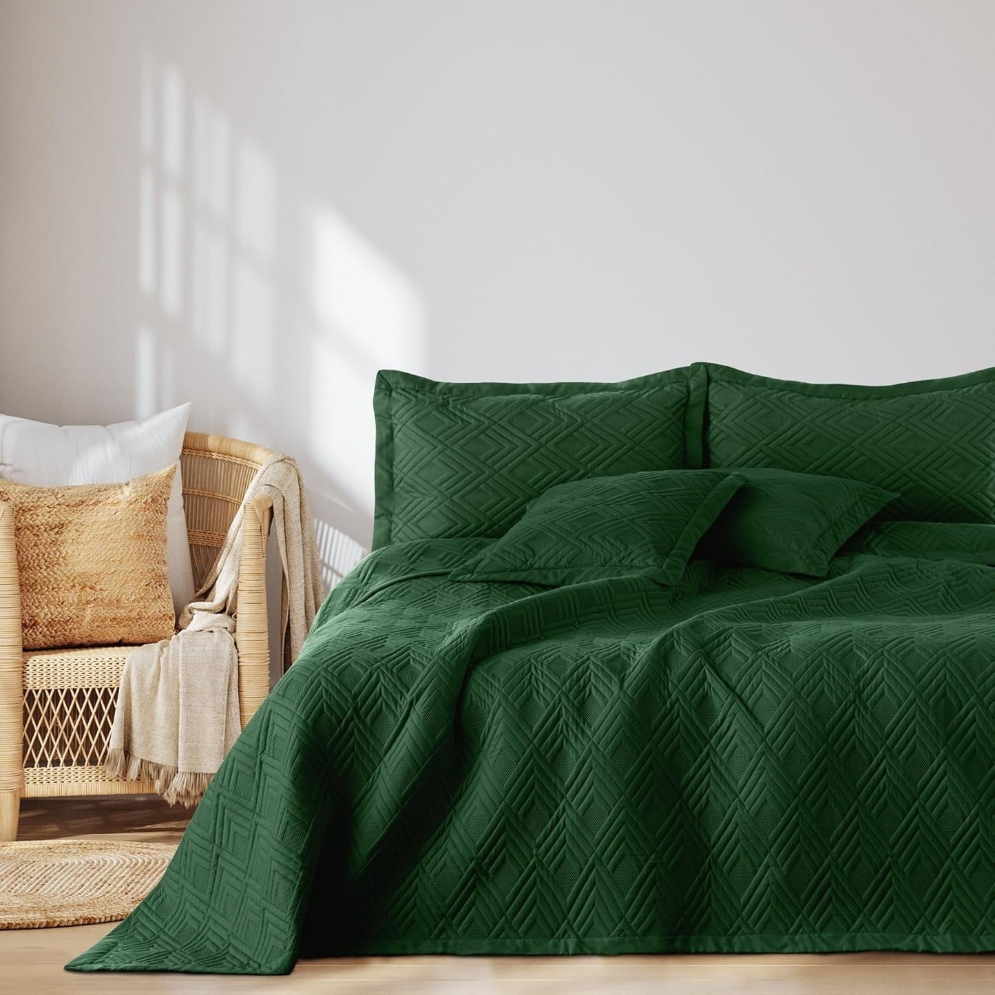 Ameliahome Narzuta 170X210 cm Dwustronna narzuta Pikowanie ultradźwiękowe Poliester Ofelia Ciemnozielona Łóżka i koce Besuche den AmeliaHome-Store Ophelia Ciemnozielona 170X210 cm