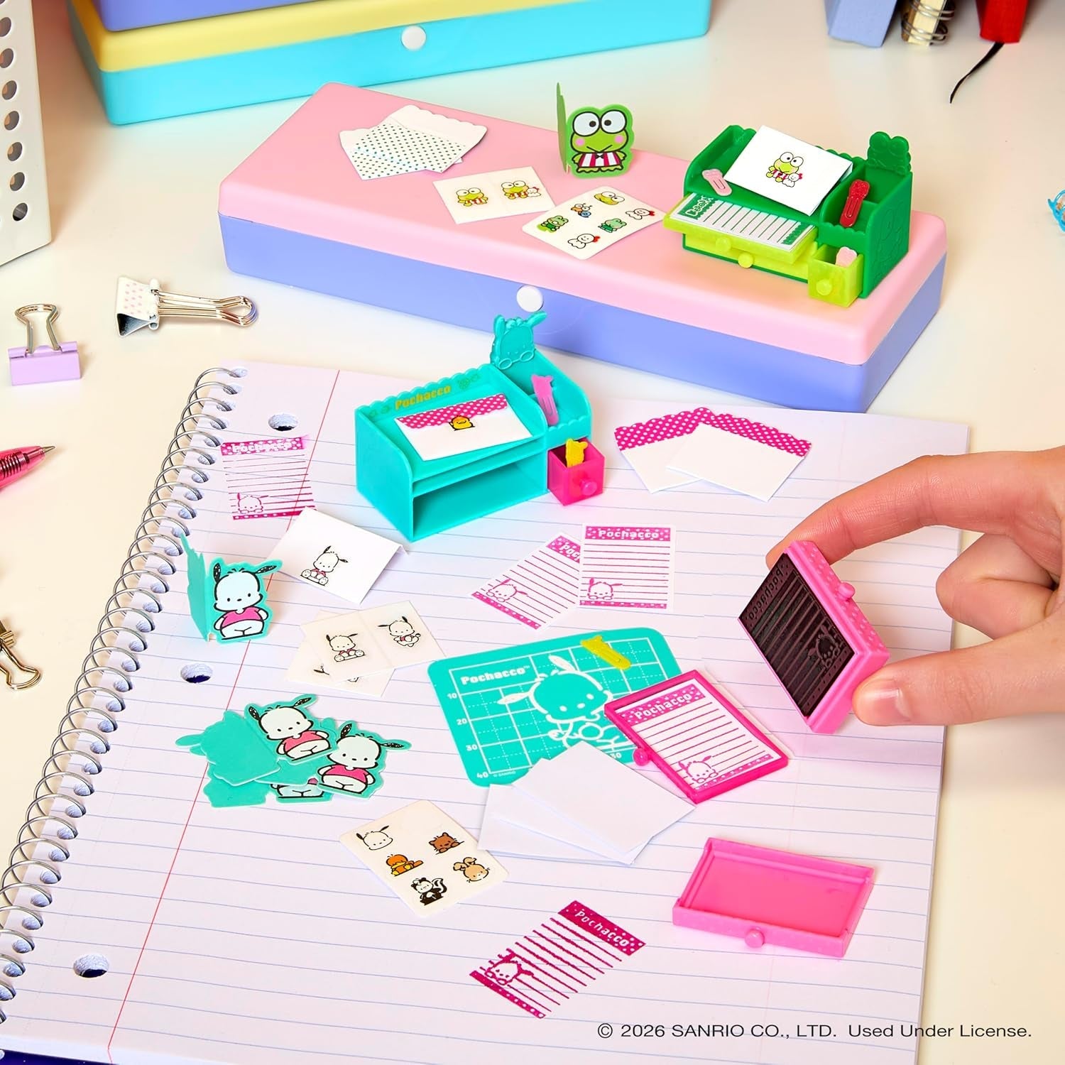 Miniverse MGA Make It Mini Hello Kitty and Friends Series 3 - Mini przedmioty kolekcjonerskie, Sanrio, repliki retro Artykuły papiernicze, rękodzieło, majsterkowanie, dla kolekcjonerów i dzieci w wieku od 8 lat