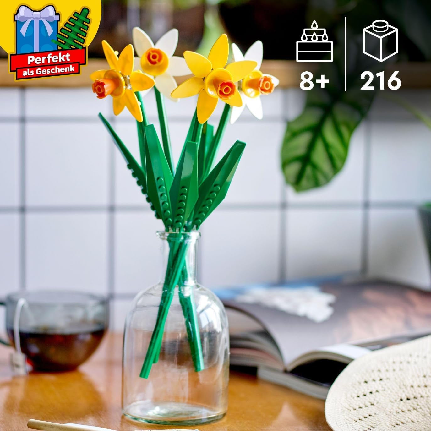 Żonkile LEGO Botanicals - Wielkanocne prezenty dla dziewcząt i chłopców - Sztuczne kwiaty dla dzieci - Bukiet kwiatów jako dekoracja pokoju lub biura - Prezent dla kobiet - 40747 Zestawy do budowania Besuche den LEGO-Store