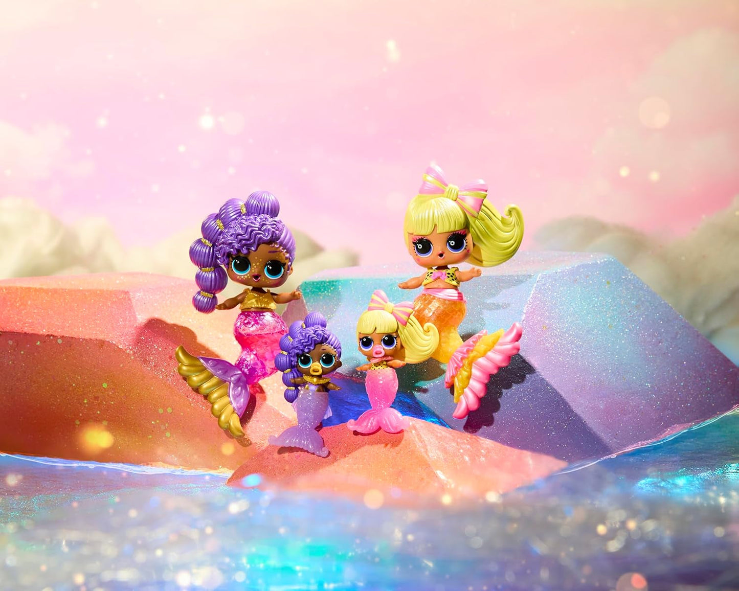 LOL niespodzianka! Mermaids Makeover Magic Tots - Prawdziwy błyszczyk do ust dla Ciebie i Twojej lalki do samodzielnego wykonania, miksowania i tworzenia makijażu, Zabawna zabawa w wodzie, 6 lalek do zebrania - Wiek 4+