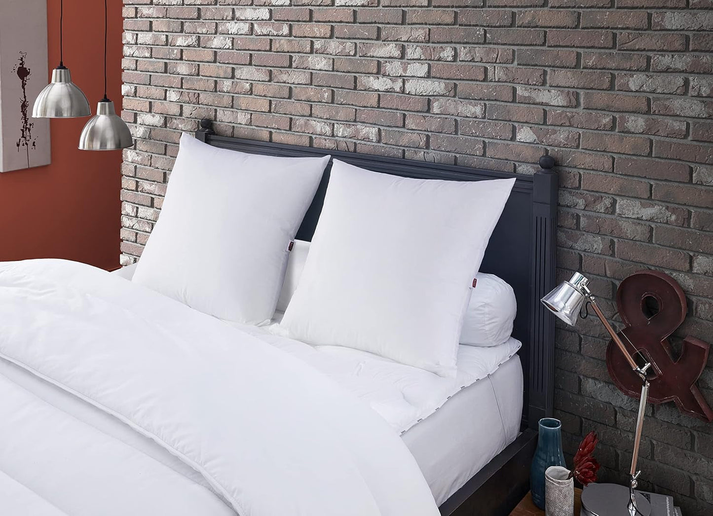Poduszka przeciw roztoczom i pluskwom 60 x 60 cm Średni komfort Poduszka Multi Protect Miękka i ochronna Można prać w pralce w temperaturze 40°C Poduszki standardowe Naty Shop Tytuł domyślny
