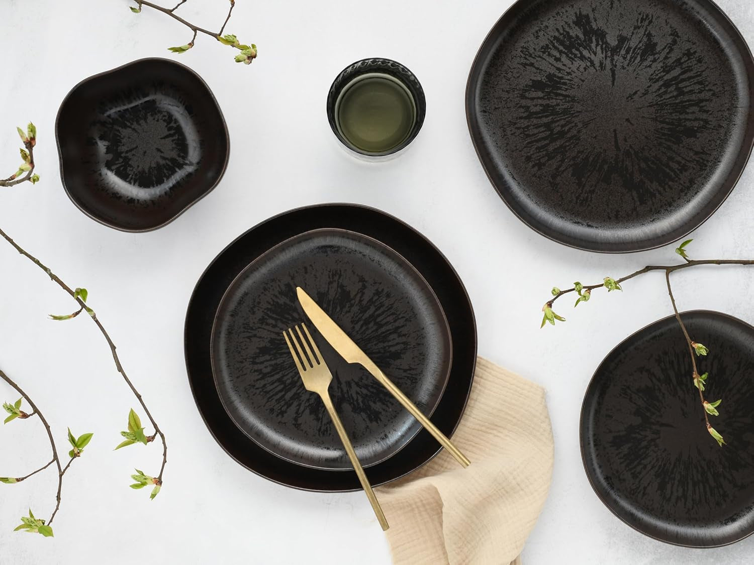 CreaTable, 21249, seria Natura Organic RUSTY, 12-częściowy zestaw naczyń obiadowych dla 4 osób, zestaw talerzy porcelanowych, można myć w zmywarce i używać w kuchence mikrofalowej, wyprodukowano w Europie