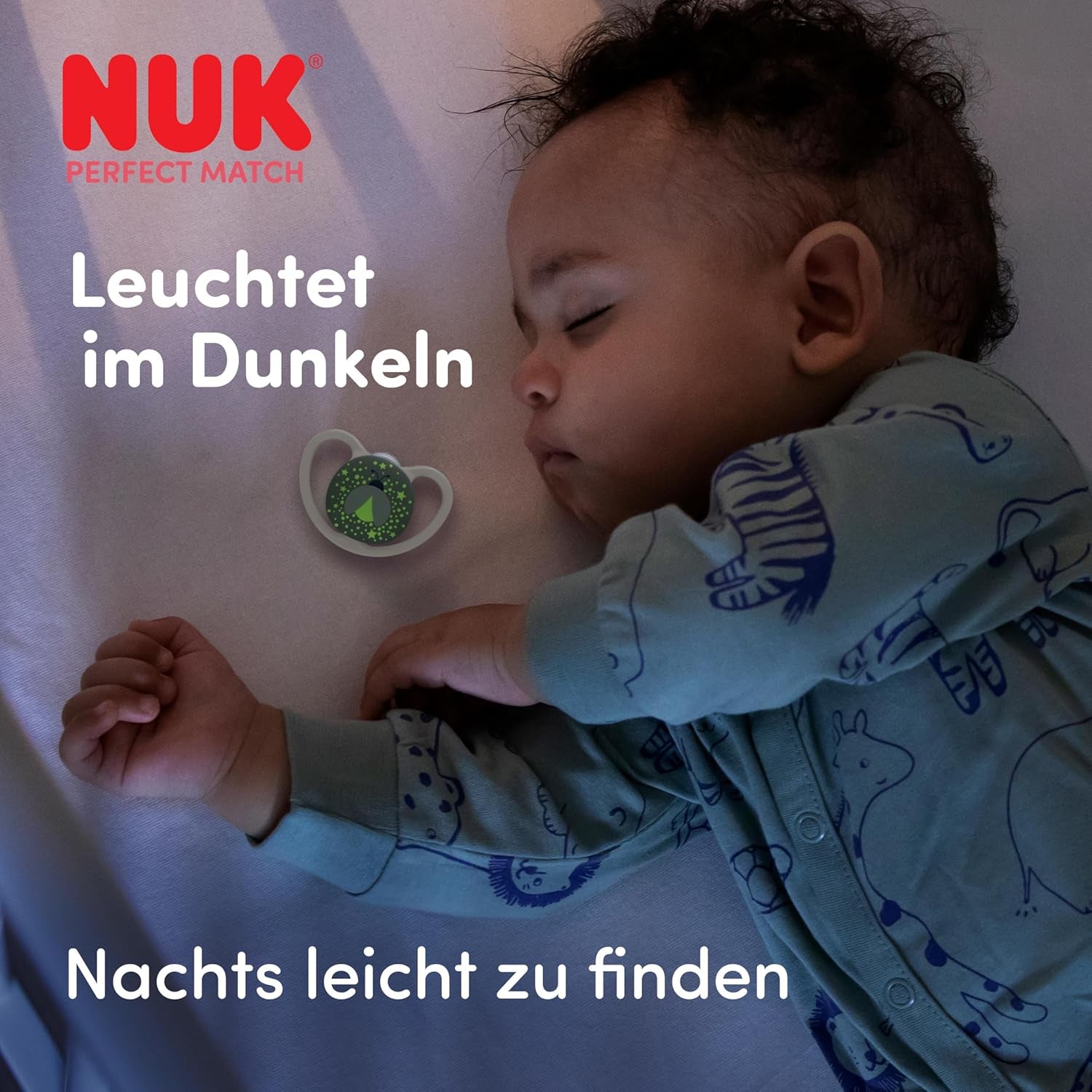 NUK Perfect Match Air Smoczki Nocne dla Niemowląt | 0-6 miesięcy | Świecące w ciemności smoczki, które wspomagają cyrkulację powietrza i zapobiegają ślinieniu się | 95% akceptacji przez dzieci** | Lew | Opakowanie 2