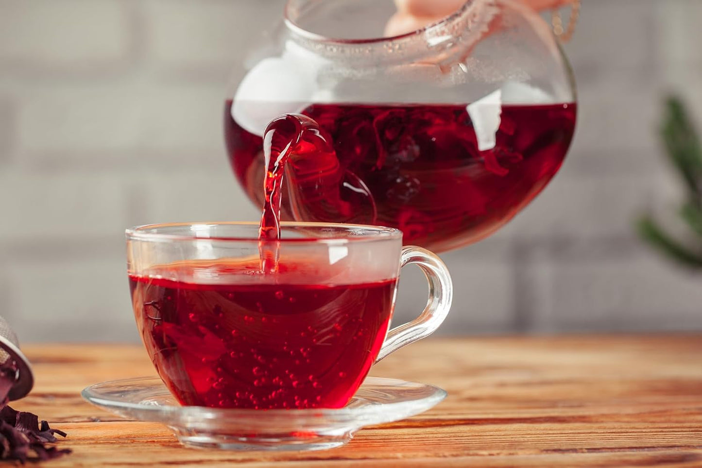 Babcia Jagoda - Herbata owocowa "Fruchtige Verführung" - 20 torebek - Z hibiskusem, jabłkiem, aronią, jeżyną, owocami róży, skórką pomarańczy - Intensywny smak owocowy, bez kofeiny, wegański, naturalny, Cay - 40G