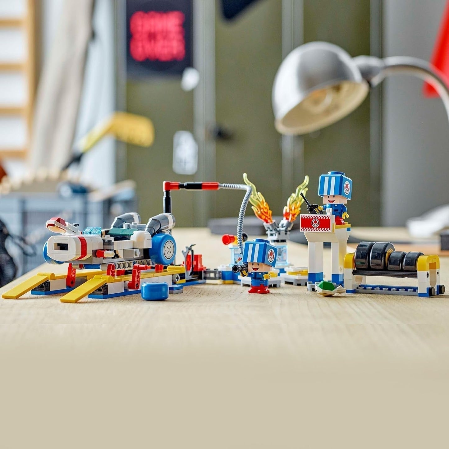 LEGO Super Mario: Mario Kart — warsztat ropuchy, postać Nintendo, zabawka z możliwością dostosowania, zestaw przygodowy, prezent dla chłopców, dziewcząt i graczy od 8. roku życia 72035 Zestawy do budowania Besuche w sklepie LEGO