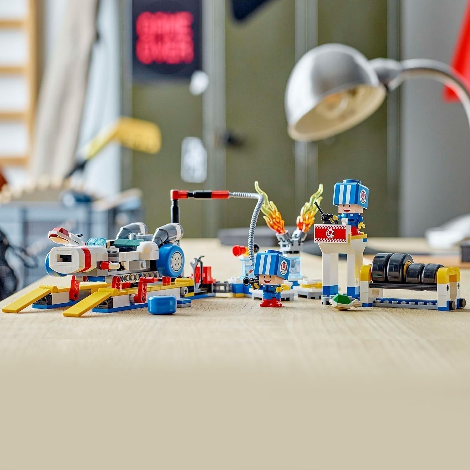 LEGO Super Mario: Mario Kart — warsztat ropuchy, postać Nintendo, zabawka z możliwością dostosowania, zestaw przygodowy, prezent dla chłopców, dziewcząt i graczy od 8. roku życia 72035 Zestawy do budowania Besuche w sklepie LEGO