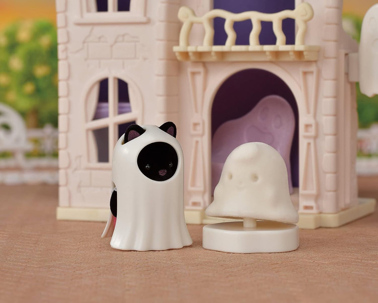 Sylvanian Families 5542 Straszny nawiedzony dom – zestaw z domkiem dla lalek