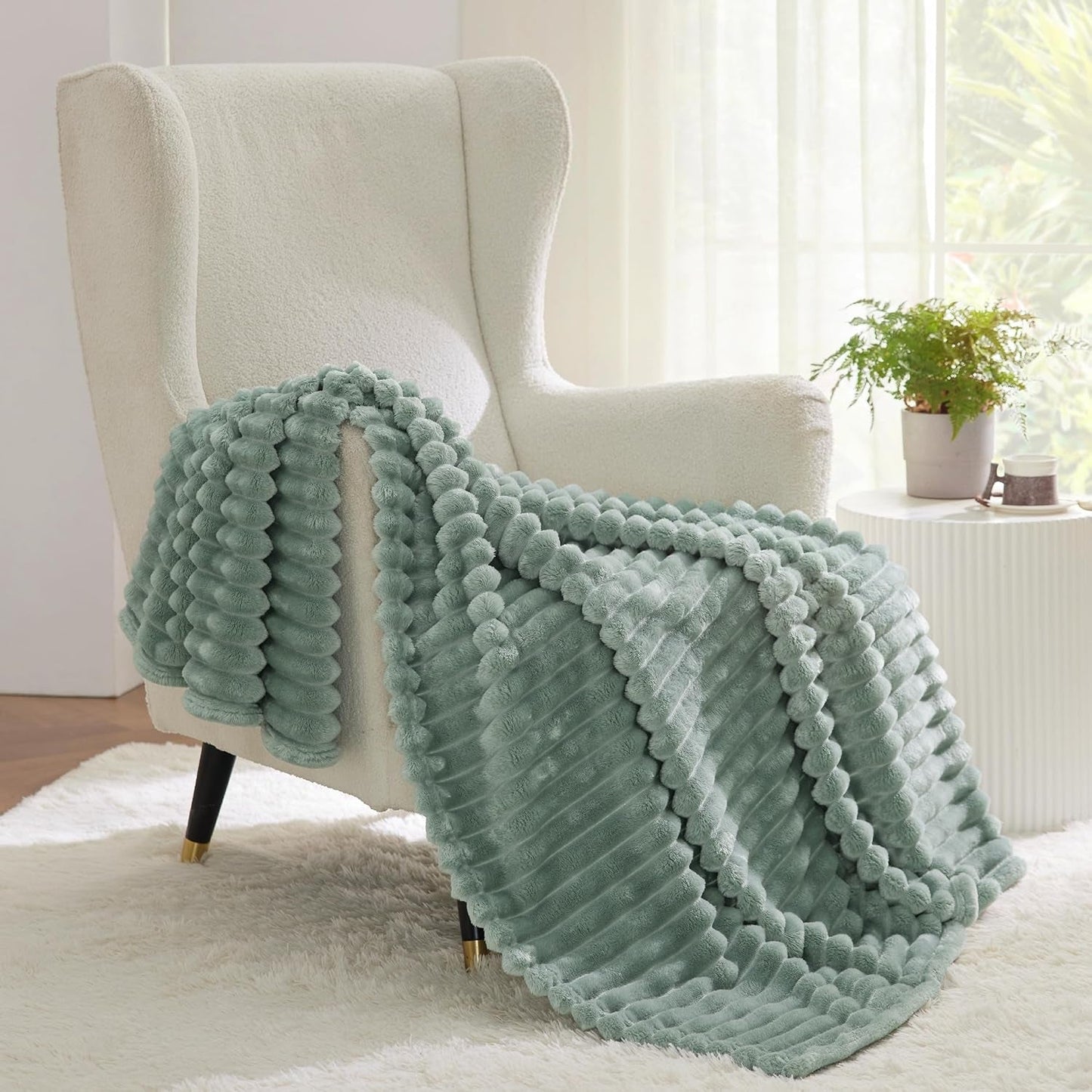 BEDSURE Zielony koc polarowy na sofę - Super miękkie, przytulne koce dla kobiet, uroczy mały koc dla dziewczynek, 127 x 152 cm Łóżka i koce Beuche den BEDSURE-Store