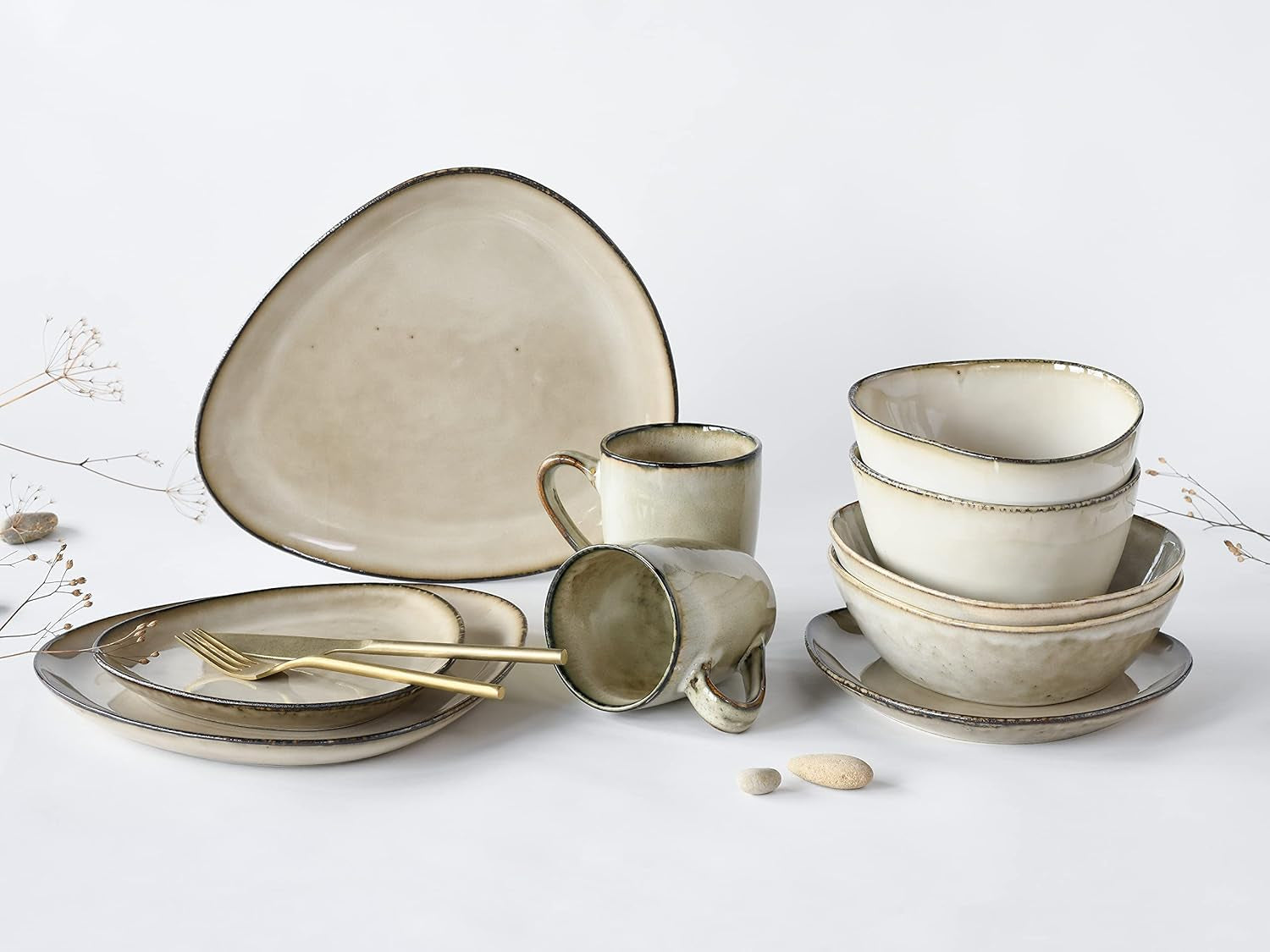 CreaTable, 23769, seria CLOUDY, piaskowy, 10-częściowy zestaw naczyń obiadowych, usługa łączenia porcelany, można myć w zmywarce i używać w kuchence mikrofalowej, produkcja wysokiej jakości