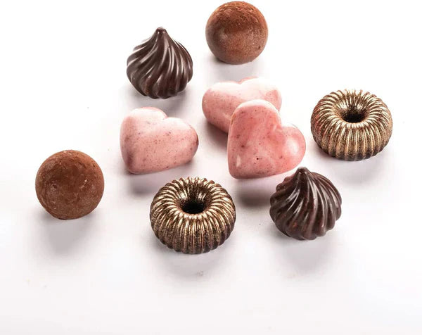 Silikomart 3D Flaming Chocolate Mold - Unikalne kształty 3D z wewnętrzną krawędzią na okrągłe podstawy