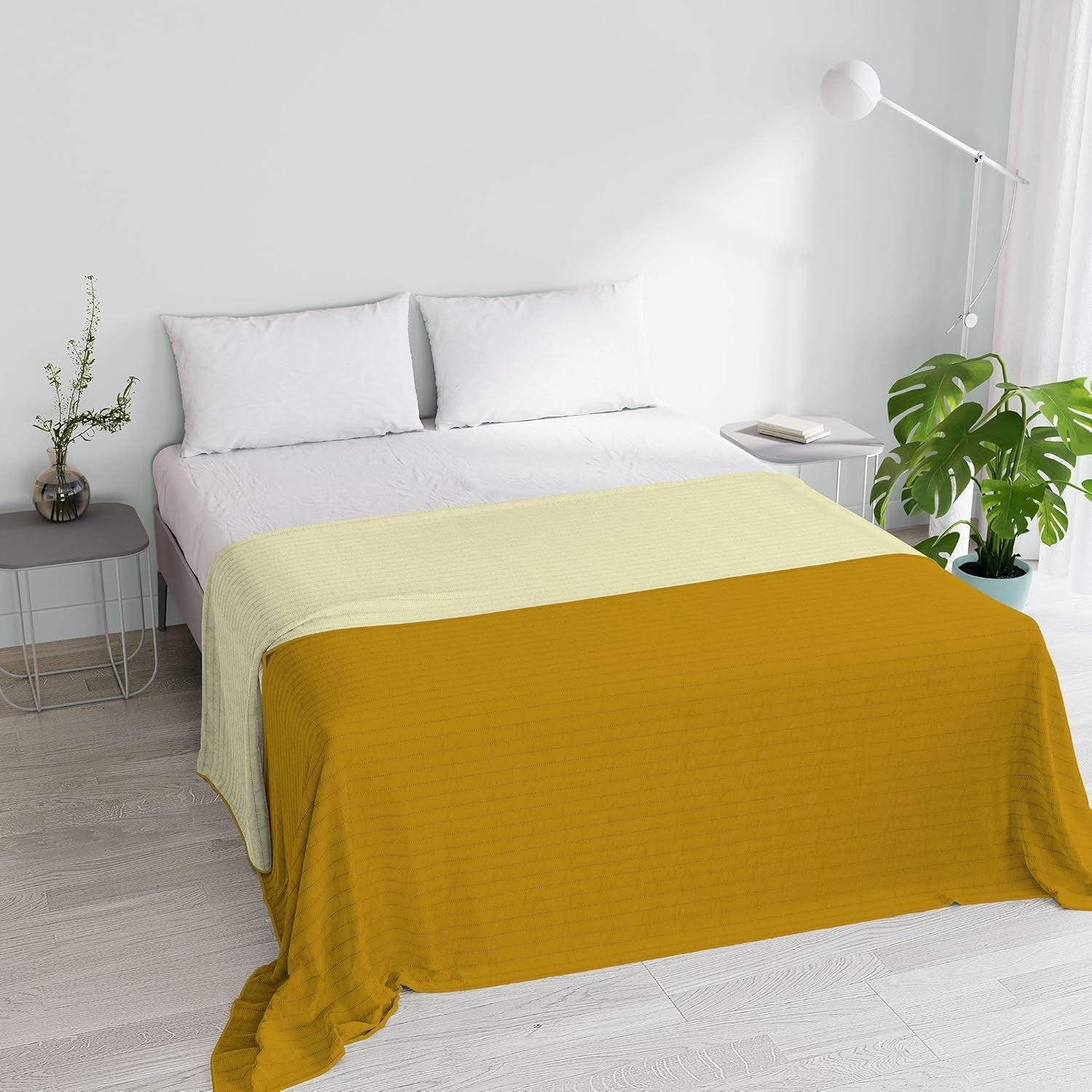 Letnia kołdra z mikrofibry pomarańczowo-rdzawa do łóżka podwójnego 250 x 250 cm Naty Shop Kołdry i kołdry Musztardowo-kremowy Małżeński 250 x 250 cm