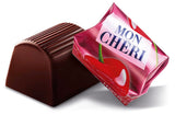 Ferrero Mon Chéri Heart - Czekoladowy prezent na Walentynki dla niego i dla niej - Chrupiąca czekolada, likier owocowy i aromatyzowane wiśnie - Na Walentynki, Dzień Matki i Wielkanoc - 1 opakowanie 147g