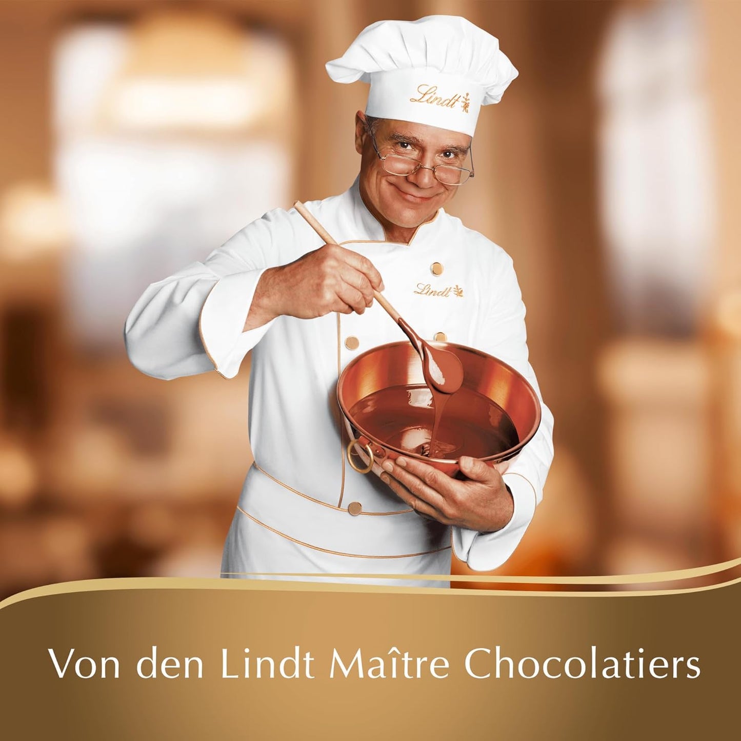Lindt Creation Hazelnut De Luxe Bar - Ciemna czekolada z chrupiącymi orzechami laskowymi w kremowym nadzieniu