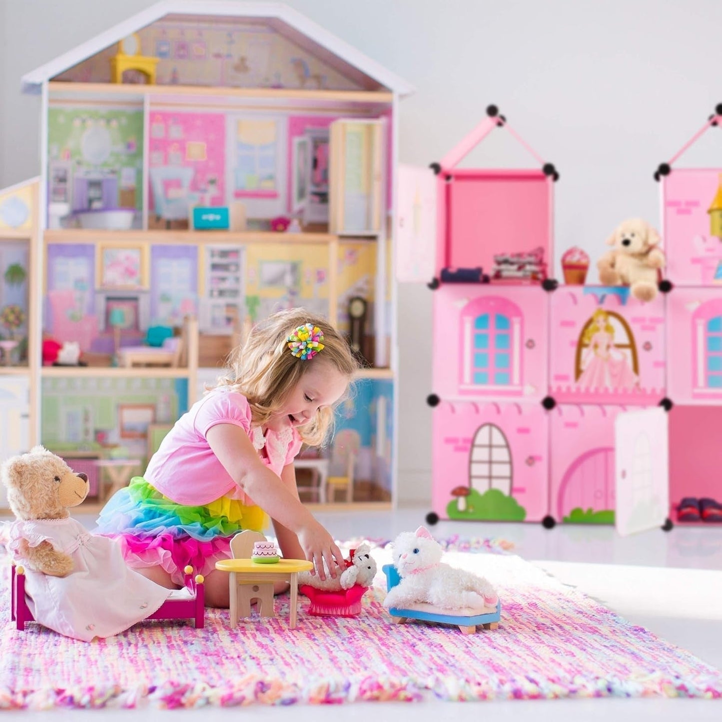 Półka do pokoju dziecięcego Relaxdays, zamek księżniczki, plastik, szafka DIY z drzwiami, HBT: 128 x 110 x 37 cm, różowy Naty Shop Dollhouses
