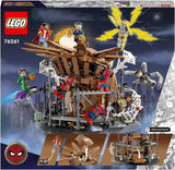 LEGO 76261 Marvel Spider-Man's Big Showdown, Spider-Man: No Way Home, zestaw z 3 minifigurkami Petera Parkera oraz Zielonym Goblinem, Electro, Sandmanem, Nedem, Doktorem Strange i MJ, model kolekcjonerski Zestawy do budowania Kup w sklepie LEGO