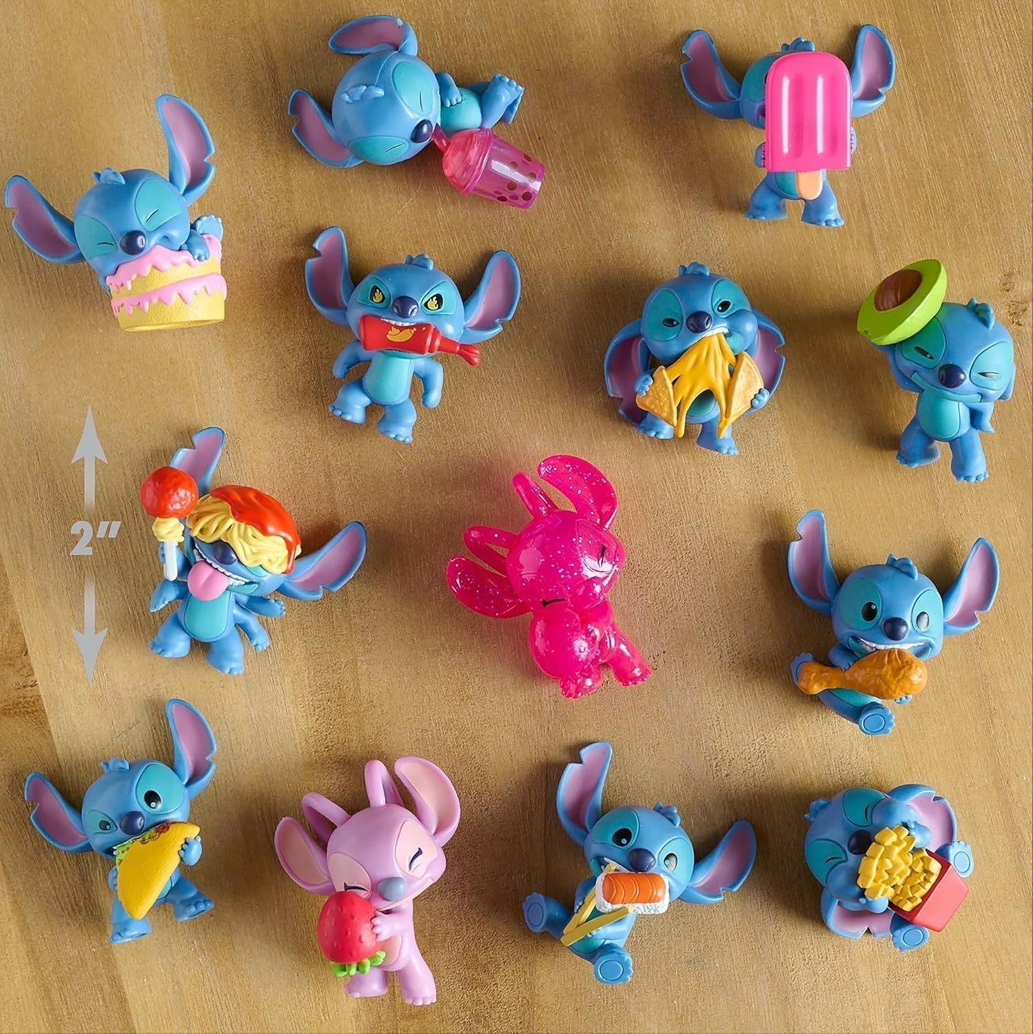Po prostu zagraj w kolekcjonerskie minifigurki Disneya Stitcha, pakiet niespodzianek, duże figurki kolekcjonerskie 5 cm, style mogą się różnić, zabawki dla dzieci 3+ Figurki Naty Shop