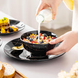 LOVECASA Seria Daphne Zestaw porcelanowych naczyń obiadowych SWEET 24-częściowy zestaw kombinowany Talerze obiadowe w złotym stylu Talerze deserowe Miski na płatki zbożowe i talerze obiadowe dla 6 osób