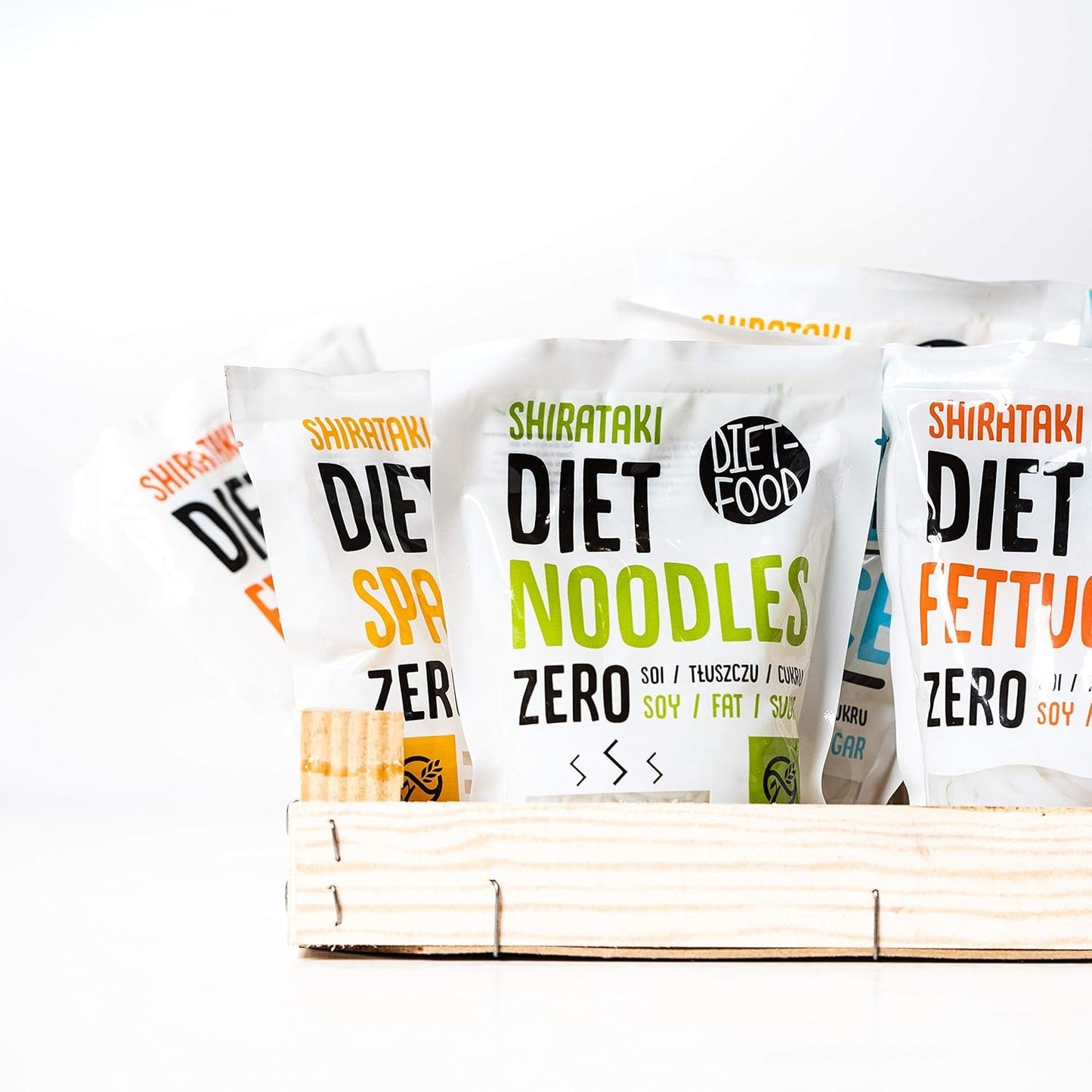 Makaron Shirataki DIET-FOOD Niskowęglowodanowy Niskokaloryczny Makaron Konjac Żywność wegańska Bez tłuszczu Bez soi Bezglutenowy Makaron dietetyczny rozpuszczalny w wodzie Niskokaloryczny 200 gramów