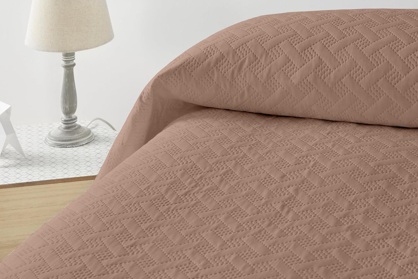 LISO - Narzuta na 105 cm - Bouti Narzuta na łóżko - Wiosna i lato - 200X260 cm - Różowe łóżka i koce Besuche den Degrees home-Store Brązowe łóżko 150 cm