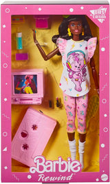 Barbie Rewind – nostalgiczna figurka kolekcjonerska w stylu lat 80. ze wspaniałymi włosami i strojem, zawiera telewizor, popcorn i telefon, dla fanów i kolekcjonerów, HJX19