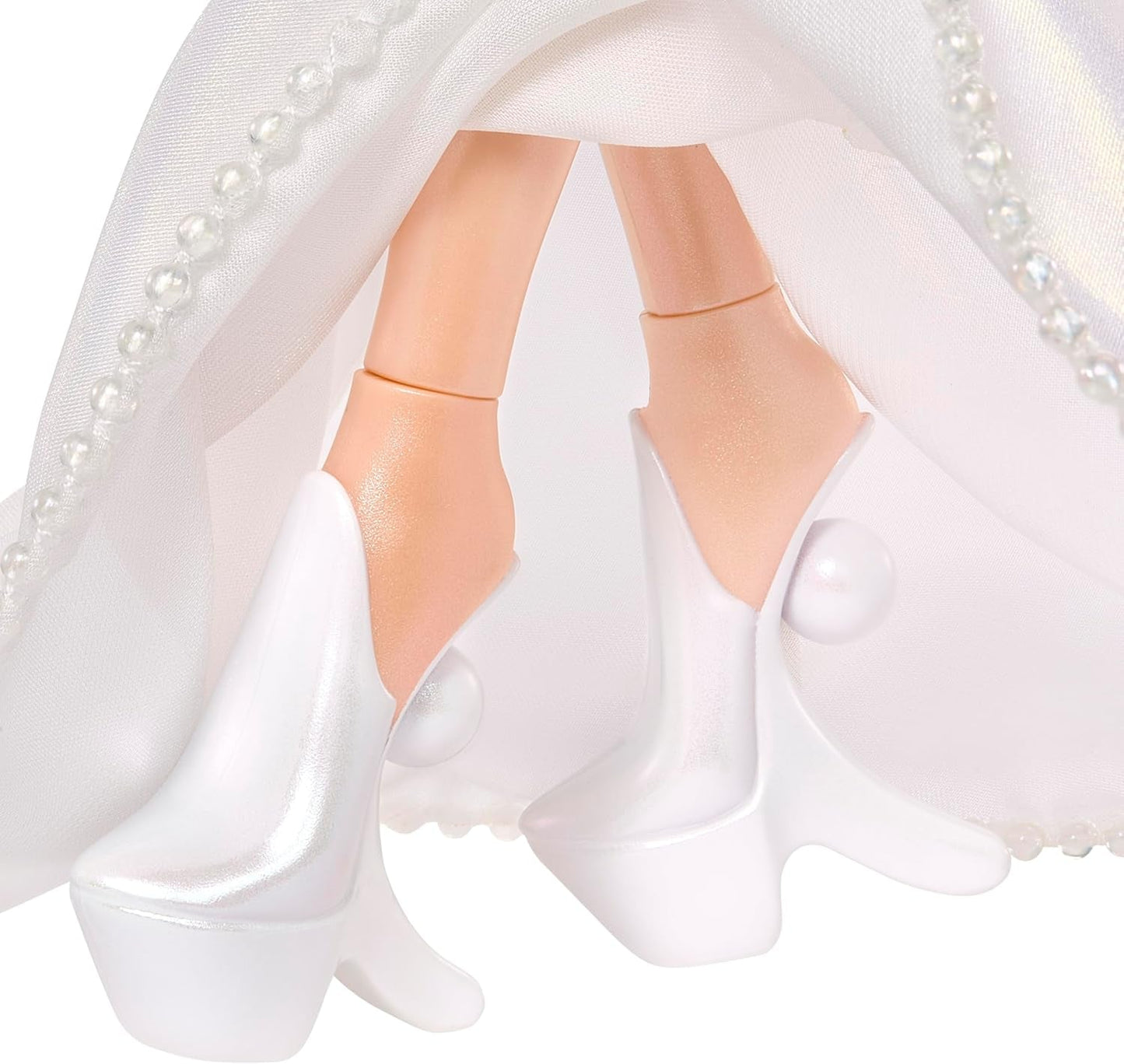 Bratz Holidayz Frosty Nightz - Chloe Doll (edycja kolekcjonerska) z prawdziwymi strojami i akcesoriami