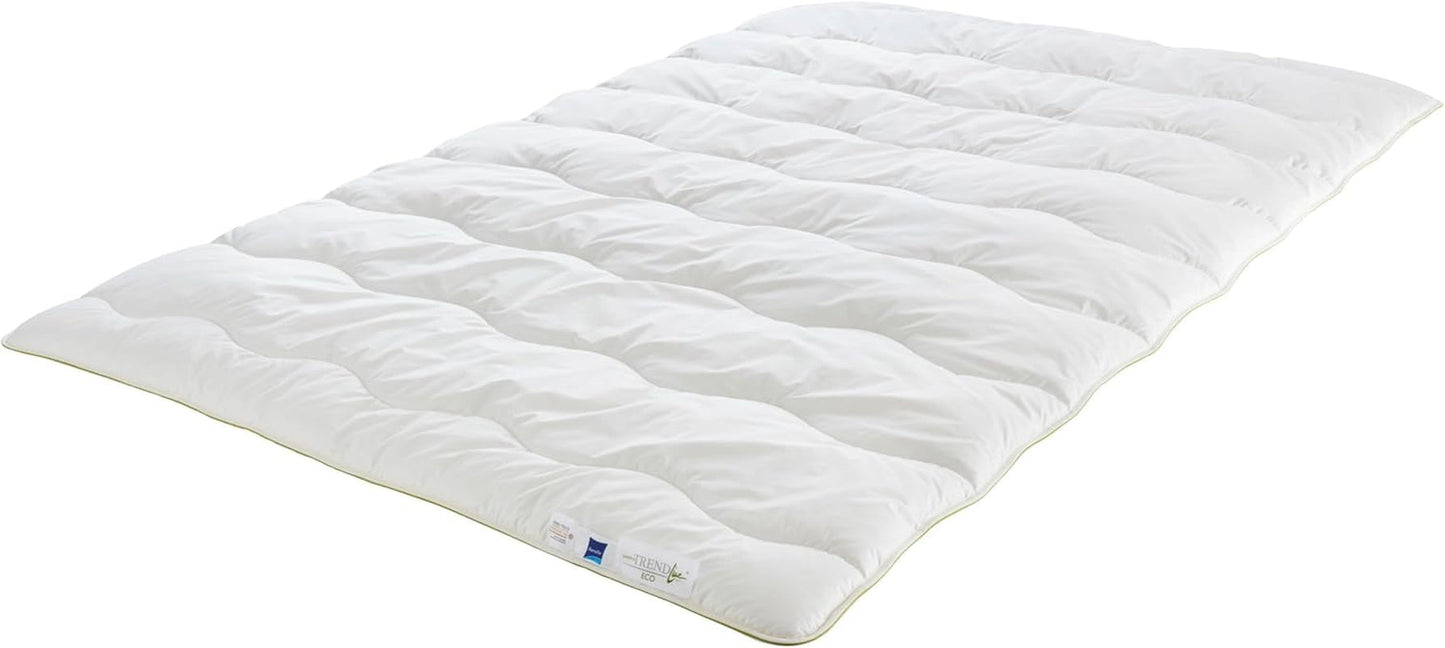 Badenia Trendline Eco kołdra Aerelle Blue Duo 135 X 200 cm, biała, z certyfikatem Öko-Tex, wyprodukowana zgodnie z niemieckimi standardami jakości. Kołdry i kołdry Naty Shop