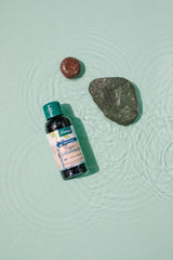 Kneipp, olejek do kąpieli z naturalnym olejkiem eterycznym z paczuli i ekstraktem z drzewa sandałowego do głębokiego relaksu i uspokojenia, 100ml Naty Shop
