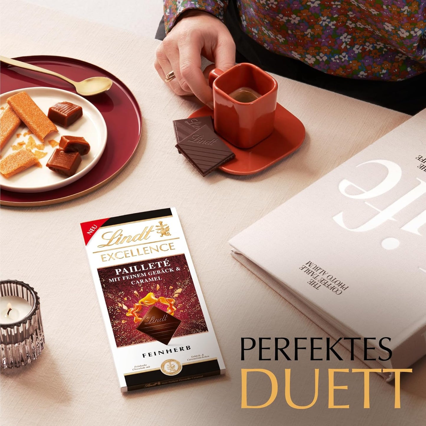 Lindt EXCELLENCE Kawałki Ciasta Z Cekinami I Karmelem - Delikatna ciemna czekolada o intensywnym smaku kakao