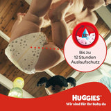 Spodnie Huggies Little Movers Disney, rozmiar 4, 120 sztuk (4x30), pudełko miesięczne