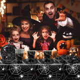 49-częściowy zestaw sztućców papierowych w kształcie pająka na Halloween, w tym talerze, serwetki, szklanki i obrus. Czarny zestaw obiadowy składający się z talerzy deserowych, serwetek i szklanek.