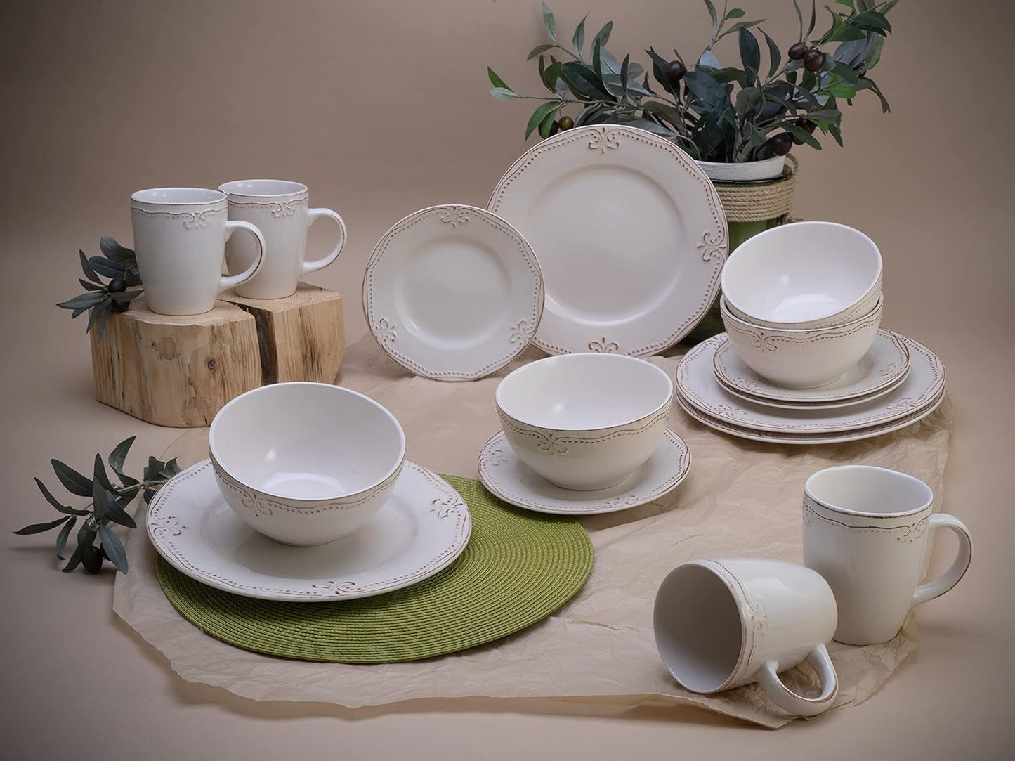 CreaTable, 23601, seria Romantic Vintage, 16-częściowy zestaw naczyń obiadowych dla 4 osób, usługa łączenia porcelany, można myć w zmywarce i używać w kuchence mikrofalowej, jakość produkcji