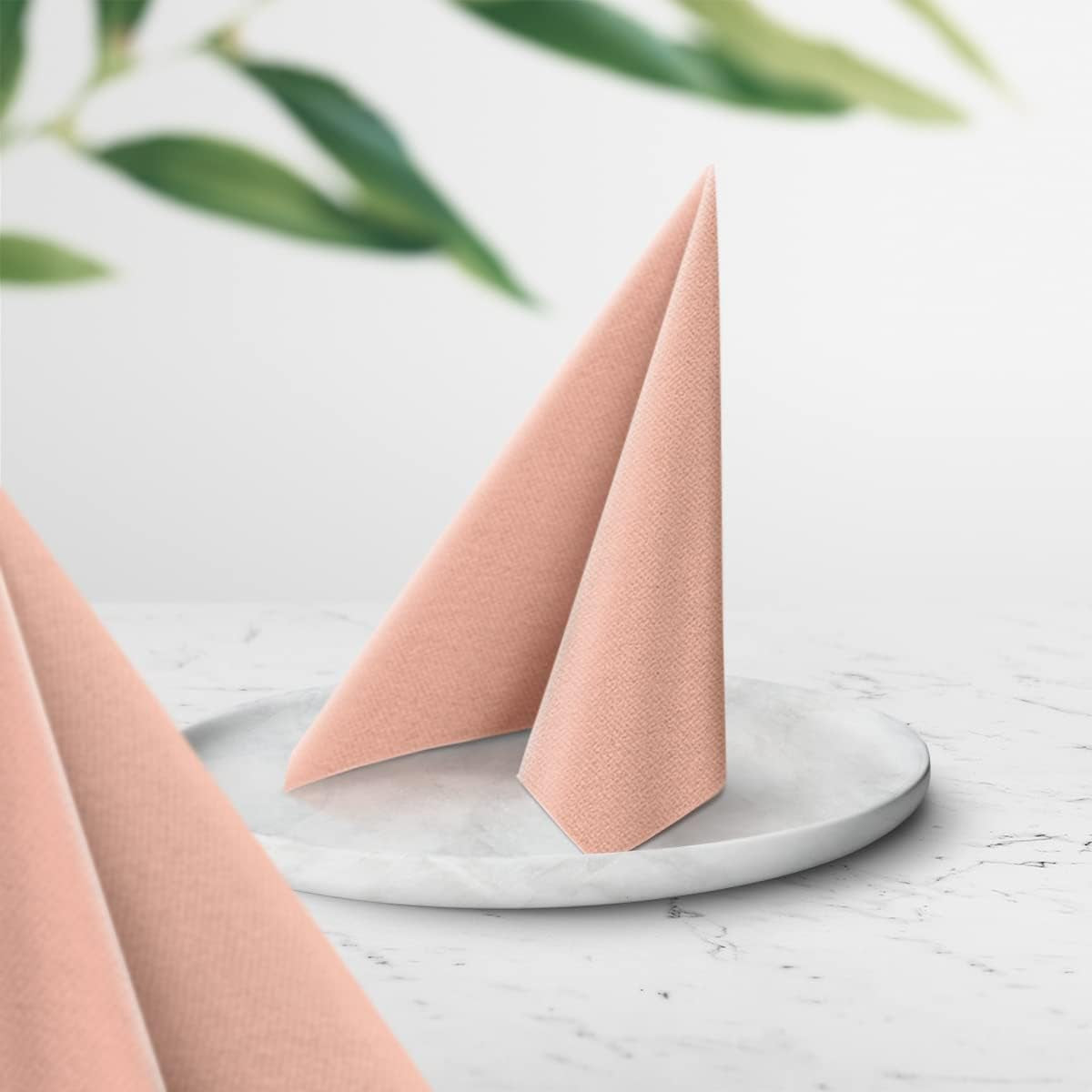 PAW - Serwetki Airlaid (40 X 40 Cm) I 50 sztuk I Unicolor I Tkanina I Elegancka dekoracja stołu I Horeca I Na ważne okazje takie jak wesela, przyjęcia, Boże Narodzenie I Unicolor: Różowy