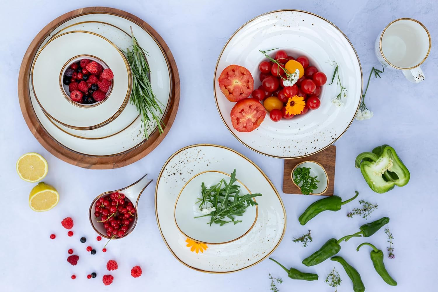 Seria MĘSER Pintar Wysokiej jakości zestaw obiadowy dla 4 osób 16 szt. Otwarta glazura Widoczne brązowe plamy i delikatne krawędzie Ręcznie robiona porcelana w stylu vintage