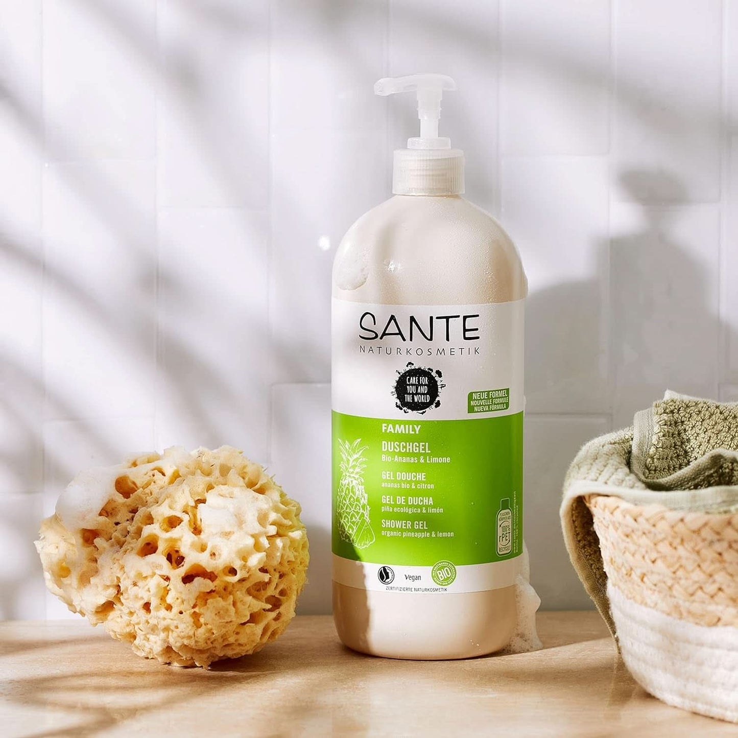SANTE Natural Cosmetics Odświeżający żel pod prysznic o cytrusowym zapachu, 950 ml Prysznic i kąpiel Naty Shop