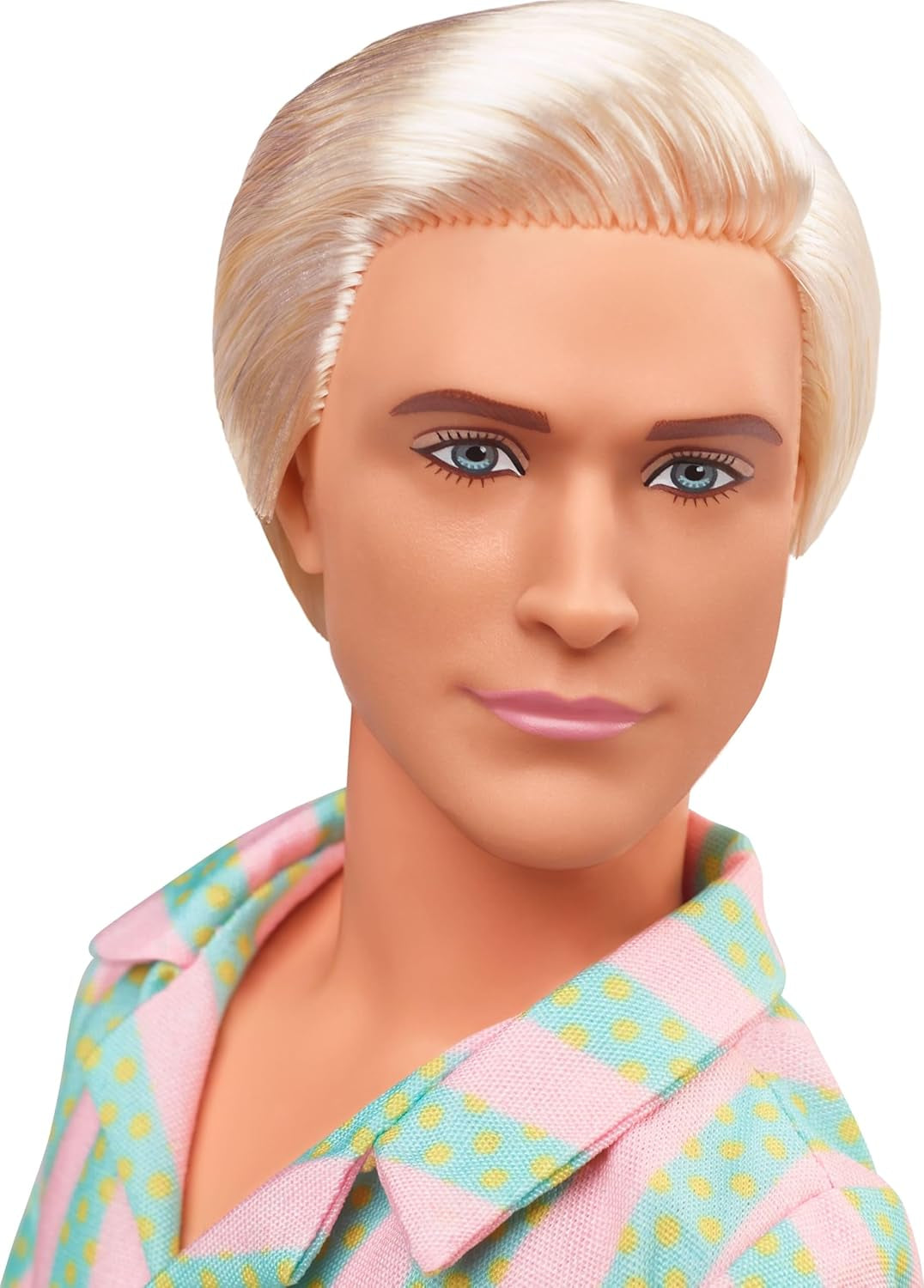 Barbie Movie Ken Barbie lalka Barbie w kostiumie plażowym w pastelowe różowe i zielone paski, desce surfingowej i białych tenisówkach, JBJ54