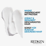 Redken Intensywna maska do włosów do wszystkich zniszczonych włosów Naprawia i regeneruje Maska przeciw łamaniu Extreme Strength Builder Plus 1 x 250 ml Naty Shop maska do włosów