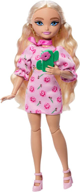 Zestaw Barbie Dream Besties Festival z lalką Barbie Malibu z długimi blond włosami do stylizacji oraz ponad 10 zdejmowanymi ubraniami i akcesoriami, JGH87