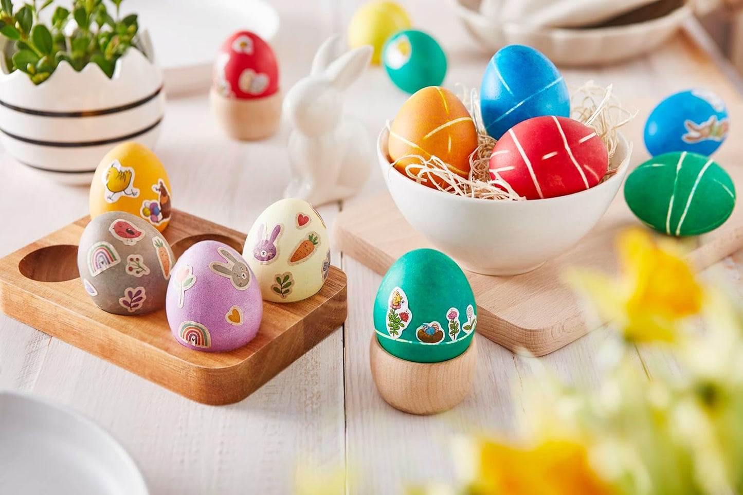 Zestaw naturalnych barwników Heitmann Egg Dye, 3 proszki barwnika do jaj (żółty, fioletowy, szaro-niebieski), arkusz naklejek z papieru z trawy