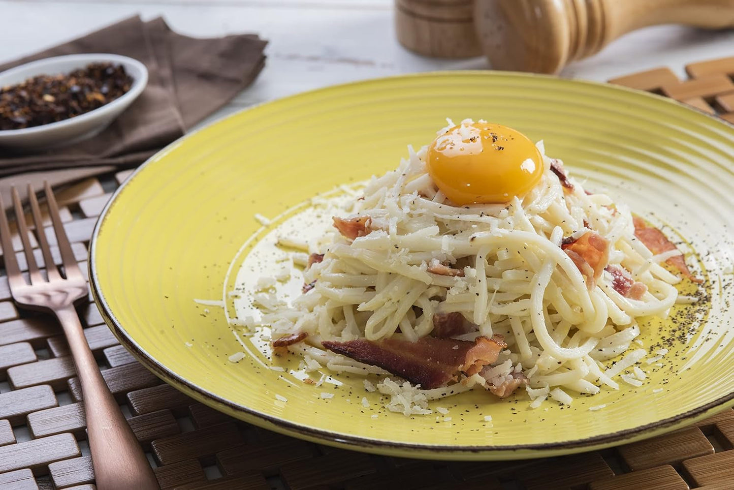 Dietetyczny makaron shirataki | Makaron Konjac o niskiej zawartości węglowodanów | 200 gramów wegańskiego, niskokalorycznego, beztłuszczowego, bez sojowego, bezglutenowego, rozpuszczalnego w wodzie makaronu dietetycznego