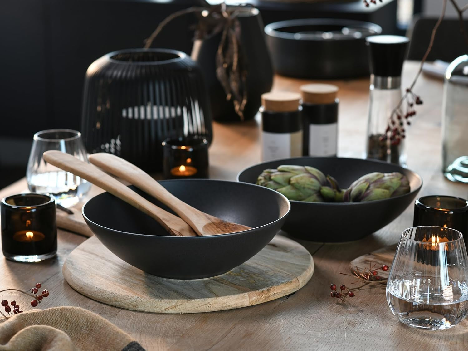 Creatable, 30007, seria Soft Touch, 2-częściowy zestaw naczyń obiadowych, kamionkowy zestaw sałatek, można myć w zmywarce i używać w kuchence mikrofalowej, wyprodukowano w Portugalii