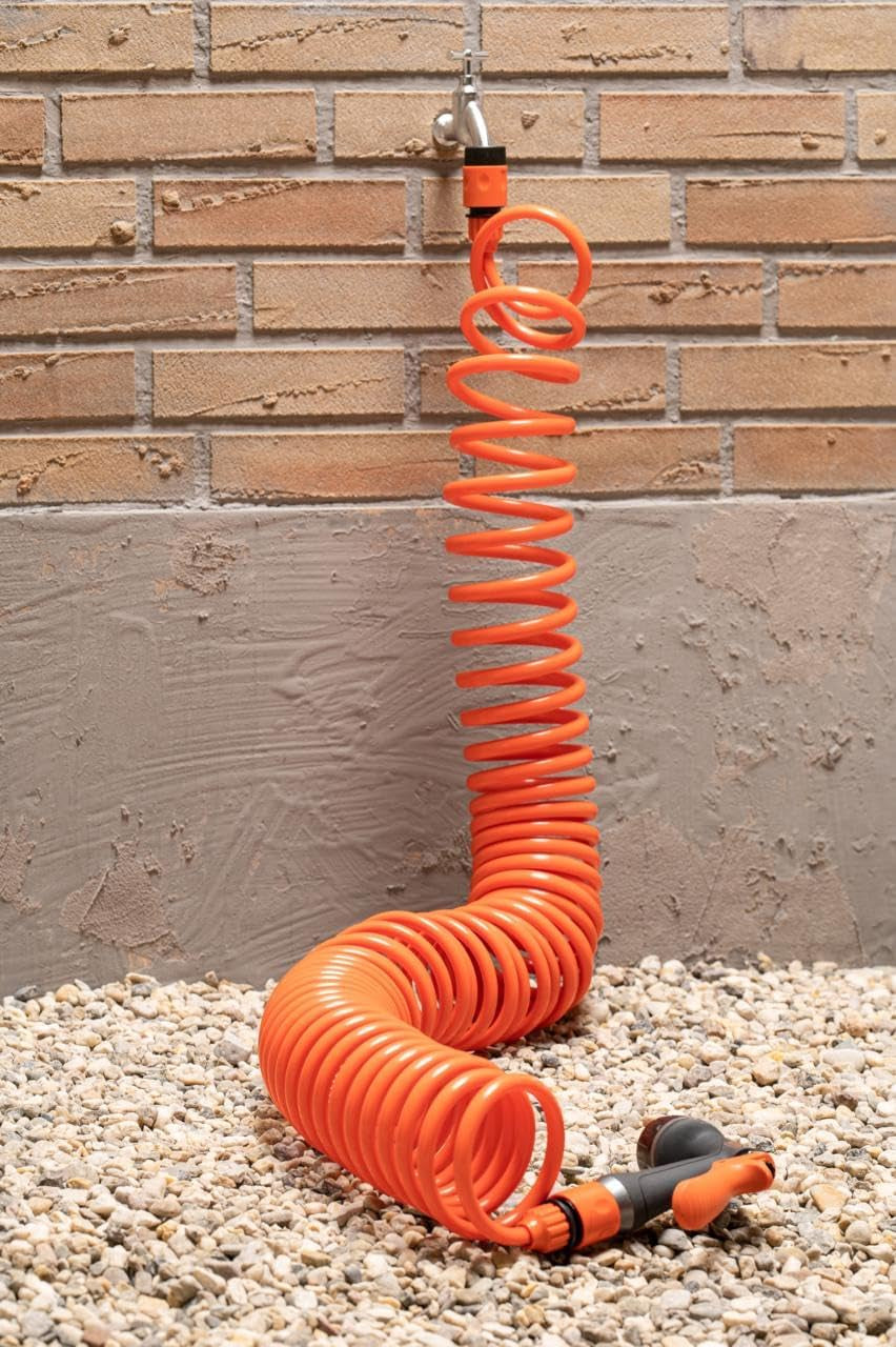 Wąż zwijany BLACK+DECKER 15M - Wąż ogrodowy zawierający opryskiwacz ogrodowy i złączki 1/2" - Plastik - Pomarańczowy/Czarny