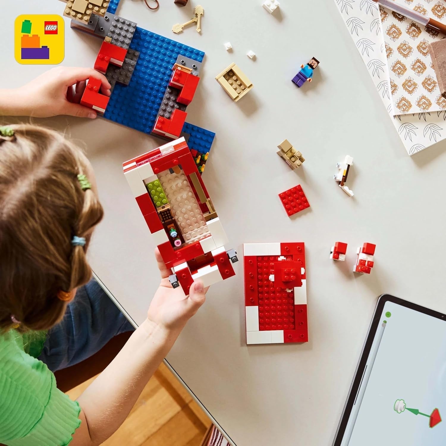 LEGO Minecraft The Mushroom Cow House Gra wideo Zabawka do budowania Model krainy grzybów z minifigurkami Steve i innymi postaciami Zestaw dla chłopców i dziewcząt w wieku 8 lat 21270 Zestawy do budowania Szukaj sklepu LEGO