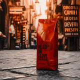 DEAD OR ALIVE DIAVOLO – Ekstra ciemne espresso – 100% Robusta – Niezwykle mocne – Niska kwasowość – Stabilna śmietanka – Całe ziarna 1kg – Pieczeń neapolitańska