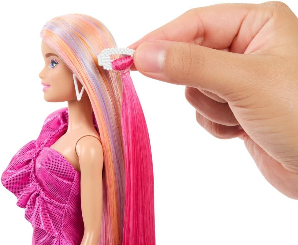 Barbie Totally Hair — lalka z łatwymi do ułożenia, wyjątkowo długimi tęczowymi włosami i 10 dodatkami do mody i stylizacji, sukienka w kropki z blokami kolorów, dla dzieci w wieku od 3 lat, HKT96