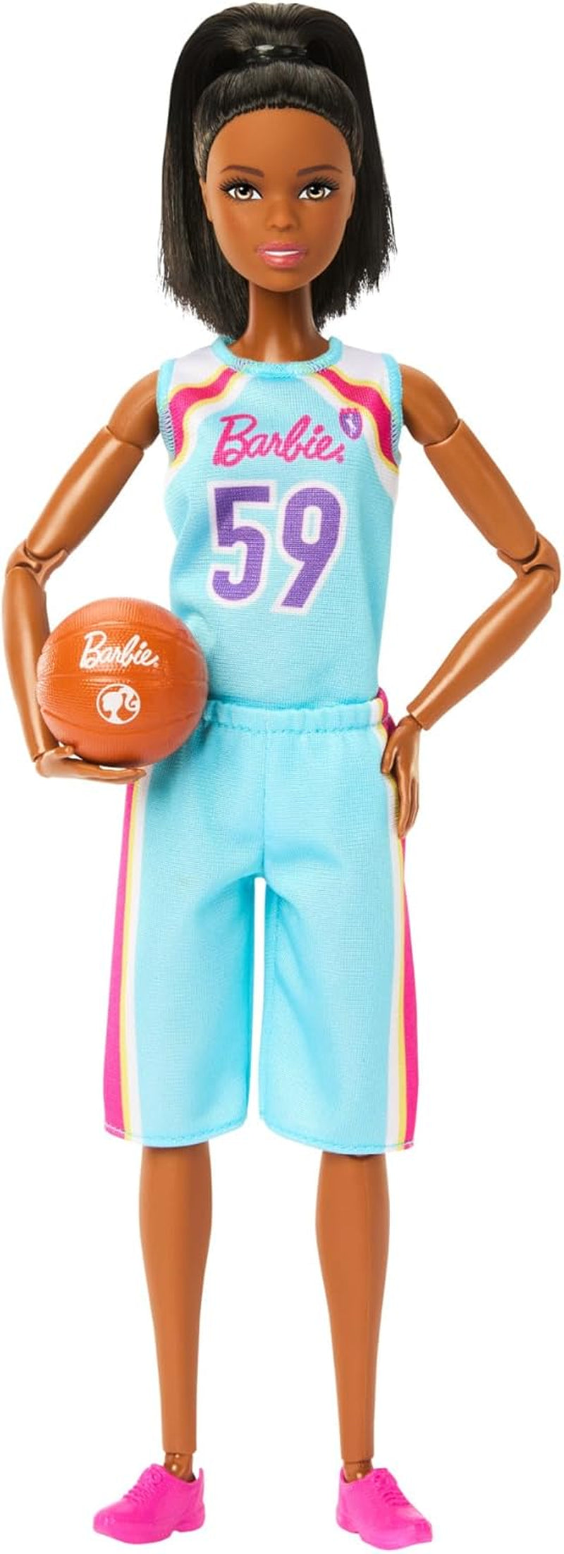 Barbie Made to Move Lalka i akcesoria, Brunetka koszykarz z odpinaną sportową sukienką i piłką, 22 przeguby, HKT74